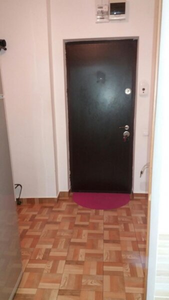 Berceni, Emil Racovita, 2 camere,